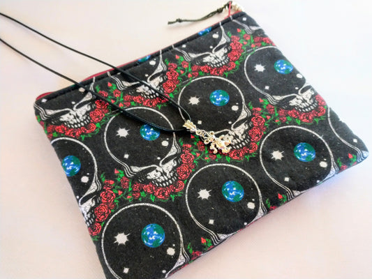 Space Face Zipper Pouch with Bear Necklace